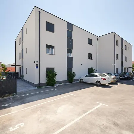 Zen Apartment Trogir Exterior photo